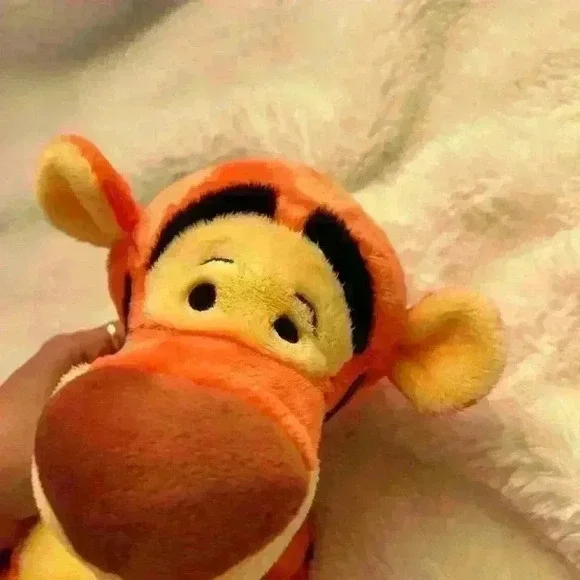 Tigger 17” Plush‎ Stuffed Animal Genuine Original Authentic Winnie The Pooh - Picture 7 of 7